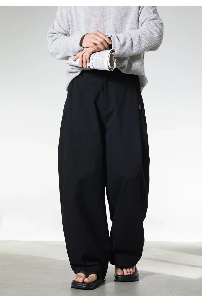 Men’s Pleated Cotton Relaxed Pants