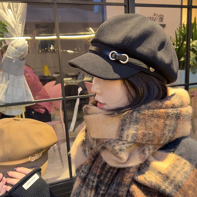 Buckle-Trim Newsboy Cap